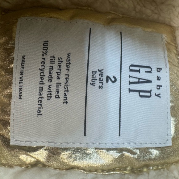 TWINS GAP Kids Gold Puffer Jacket set of 2 size 2yrs Gold puffer - Picture 13 of 13